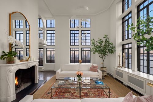 ph7-5 Tudor City Pl, New York, NY, 10017-6853 | Card Image