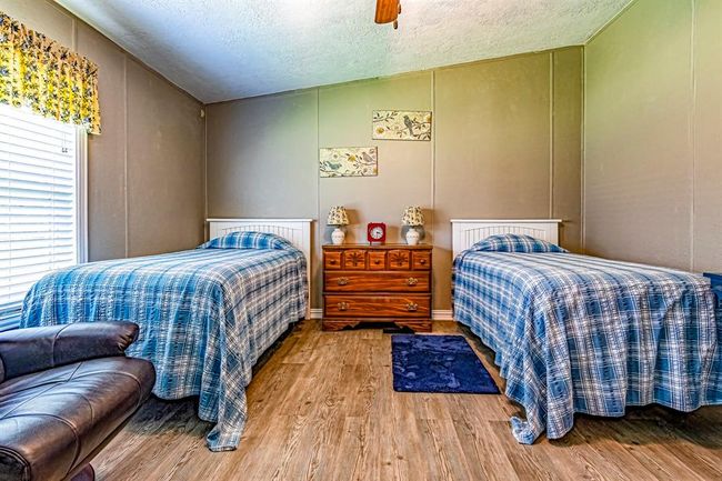 142 Hounds Chase Dr, House other with 3 bedrooms, 2 bathrooms and 2 parking in Trinity TX | Image 19