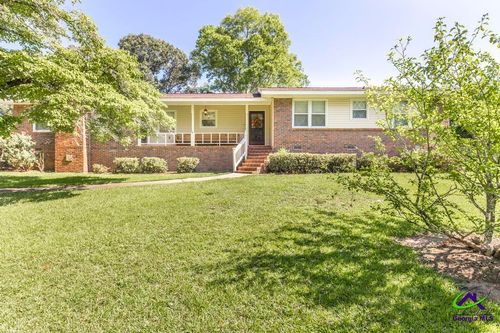 302 Woodhaven Rd, Centerville, GA, 31028-1316 | Card Image
