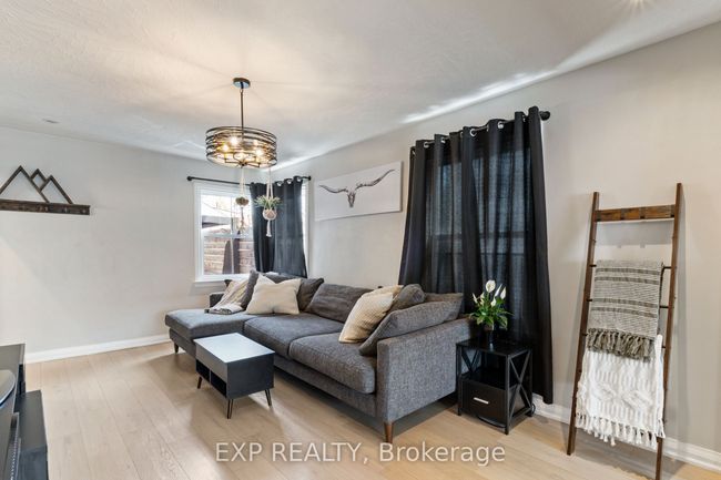 5297 Main St, House other with 4 bedrooms, 2 bathrooms and 2 parking in Clarington ON | Image 10