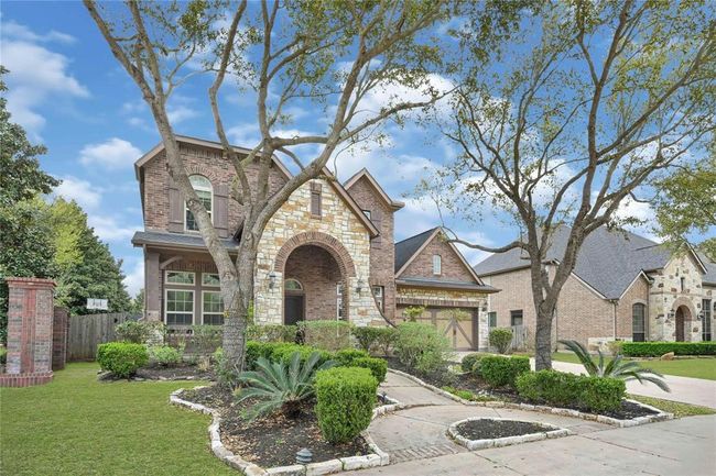 7034 Argonne Trl, House other with 4 bedrooms, 5 bathrooms and 2 parking in Sugar Land TX | Image 33