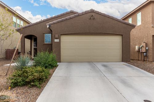 11308 S Weismann Drive, Vail, AZ, 85641 | Card Image