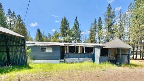 16105 Dyke Rd, La Pine, OR, 97739-9818 | Card Image