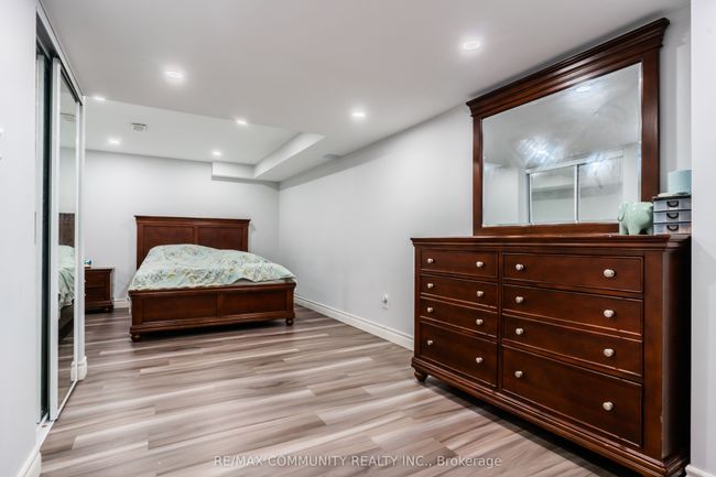 10 Hornchurch St, House other with 6 bedrooms, 5 bathrooms and 2 parking in Whitby ON | Image 42
