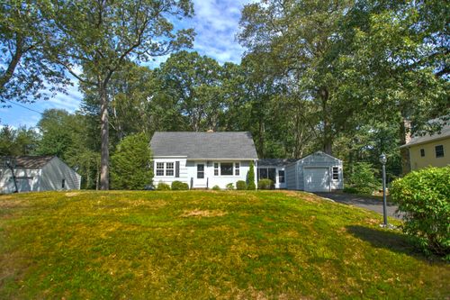 57 Wampus Way, Fairfield, CT, 06825-2541 | Card Image