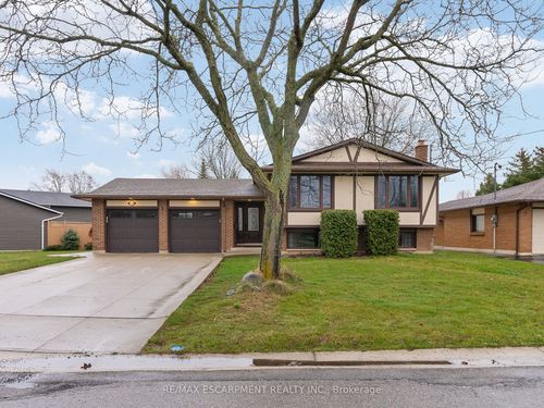 119 Kinross St, Caledonia, ON, N3W1J9 | Card Image