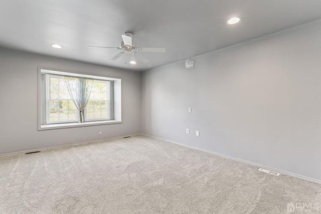 15 John Paul Jones Dr, House other with 2 bedrooms, 2 bathrooms and null parking in Monroe NJ | Image 27