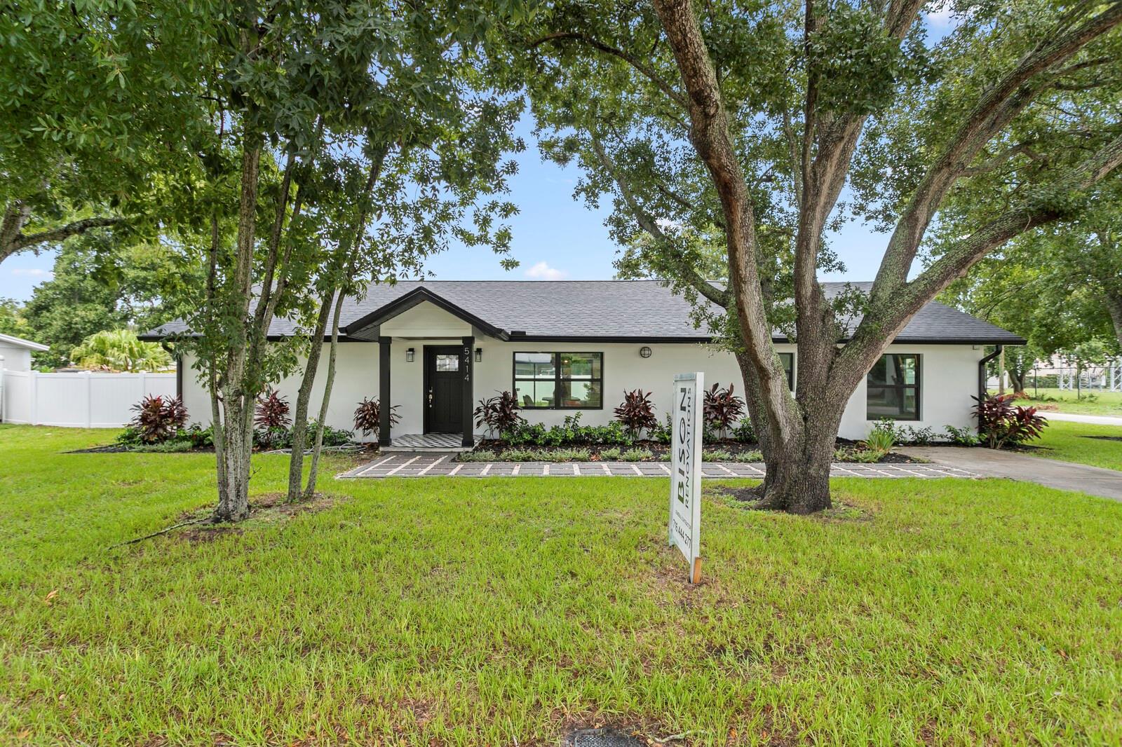 Himes Ave, Tampa, FL 33611
