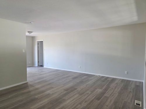 1013 Caminisito St, Roswell, NM, 88203 | Card Image