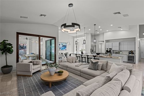 10968 Tranquil Waters Ct, Las Vegas, NV, 89135-1710 | Card Image