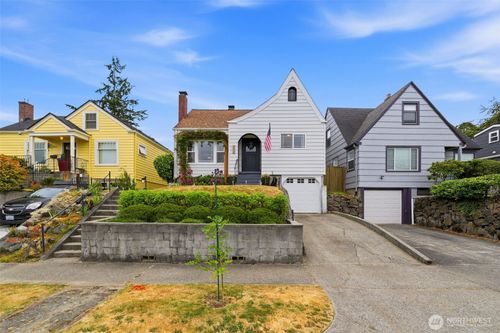 3826 S 8th St, Tacoma, WA, 98405-2112 | Card Image