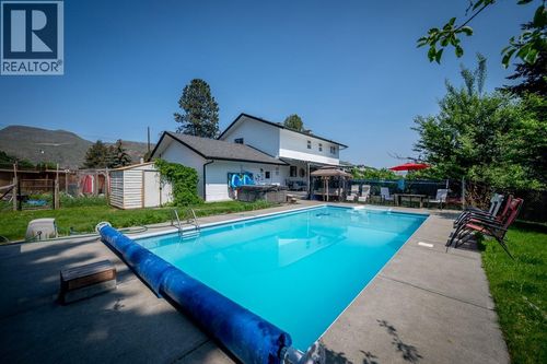 2591 Fleetwood Ave, Kamloops, BC, V2B4T1 | Card Image