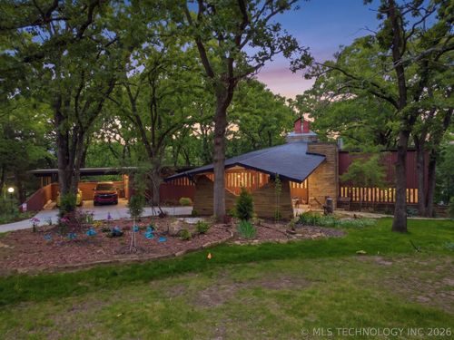 3400 Wildwood Ct, Bartlesville, OK, 74006-4428 | Card Image