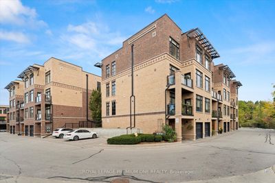 36 - 8169 Kipling Ave, Condo with 2 bedrooms, 2 bathrooms and 1 parking in Vaughan ON | Image 2