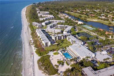 K303 - 1501 Middle Gulf Drive, Condo with 2 bedrooms, 2 bathrooms and null parking in Sanibel FL | Image 2