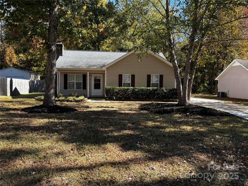 6610 1st Ave, Indian Trail, NC, 28079-6565 | Card Image