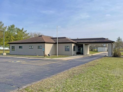 102 Gillette St, PARDEEVILLE, WI, 53954-9317 | Card Image