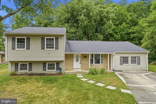 12203 Kingsbrook St, BOWIE, MD, 20721-1980 | Card Image
