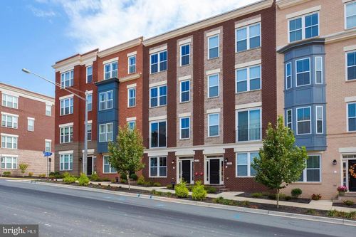 1979 Roland Clarke Pl, RESTON, VA, 20191-1422 | Card Image