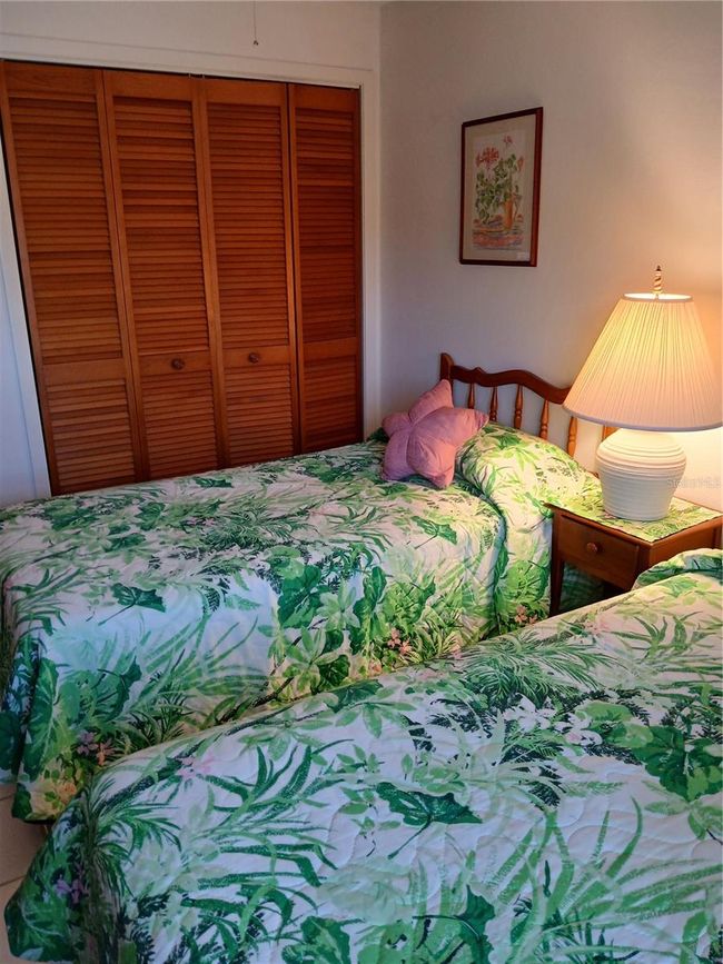 SECOND BEDROOM CLOSET | Image 15