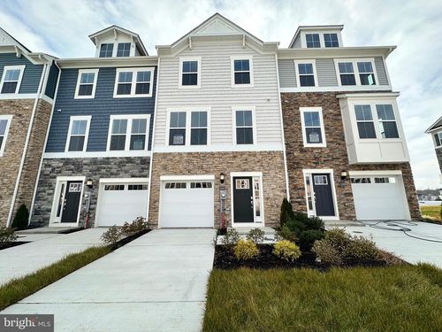 5528 Aberdeen Pl, WHITE PLAINS, MD, 20695-4335 | Card Image