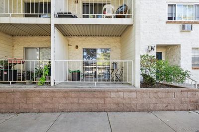 113 - 2225 S Jasmine Street, Condo with 1 bedrooms, 1 bathrooms and 1 parking in Denver CO | Image 1