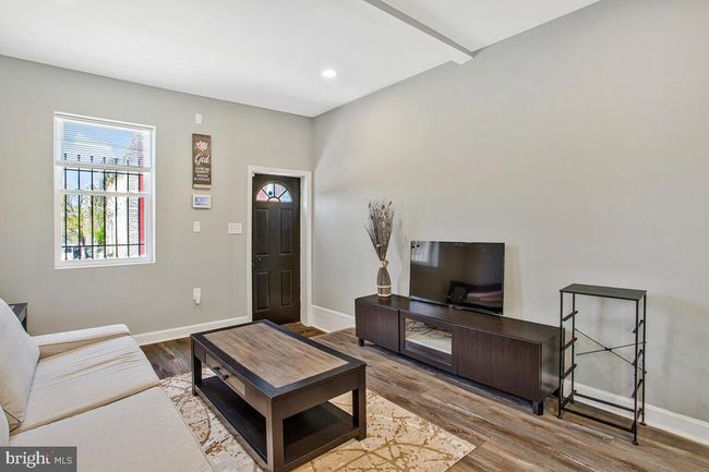 1101 Mckean Ave, Townhouse with 2 bedrooms, 1 bathrooms and null parking in BALTIMORE MD | Image 8