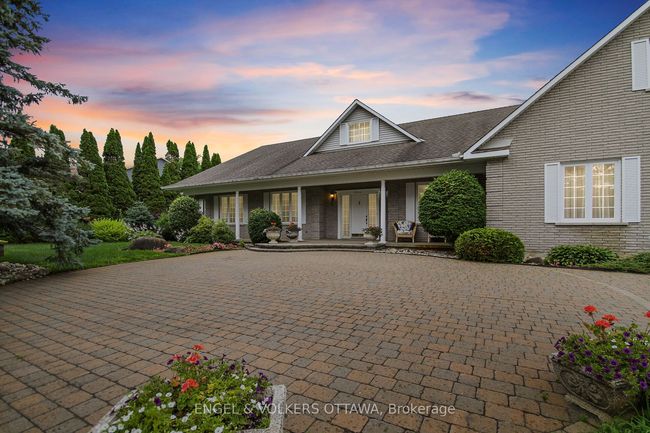 5544 S Island Park Dr, House other with 3 bedrooms, 5 bathrooms and 6 parking in Manotick ON | Image 29