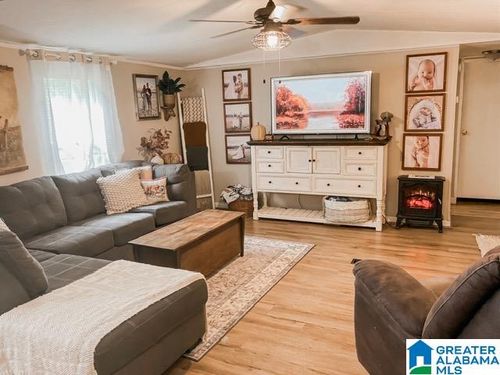 333 Oakes Dr, Ashville, AL, 35953-6569 | Card Image