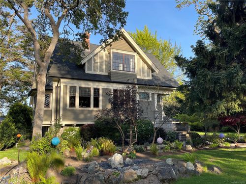 773 Island Rd, Oak Bay, BC, V8S2T8 | Card Image