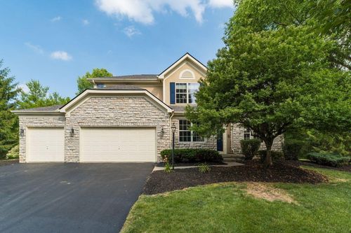8320 Skelton Ct, Blacklick, OH, 43004-8750 | Card Image