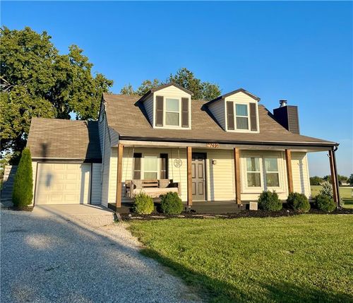 27491 New Lancaster Rd, Louisburg, KS, 66053-8244 | Card Image