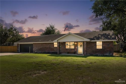 2300 Story Ln, Palmhurst, TX, 78573-8428 | Card Image