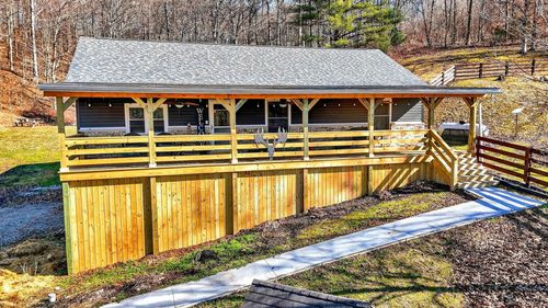 13966 State Route 595, Logan, OH, 43138-8449 | Card Image