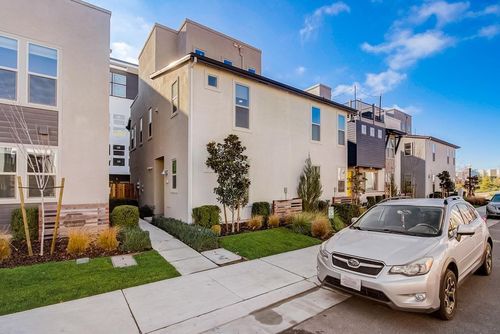 430 Crate Ave, Sacramento, CA, 95818-2860 | Card Image