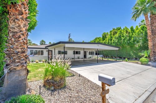74135 Candlewood St, Palm Desert, CA, 92260-4817 | Card Image