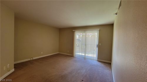2020-2750 S Durango Dr, Las Vegas, NV, 89117-2636 | Card Image