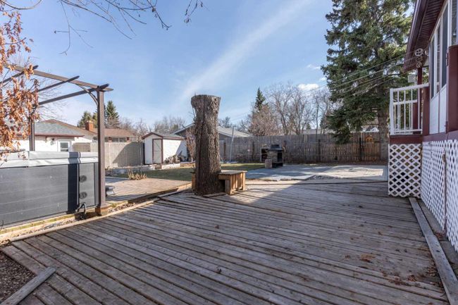 4203 58 Street Close, Home with 4 bedrooms, 2 bathrooms and 4 parking in Camrose AB | Image 35