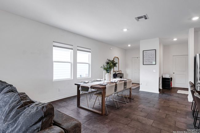 7910 Asp Pt, House other with 3 bedrooms, 2 bathrooms and null parking in San Antonio TX | Image 6