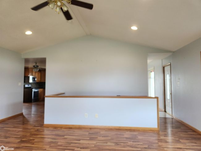 1128 Prince St, House other with 5 bedrooms, 4 bathrooms and null parking in Grinnell IA | Image 13