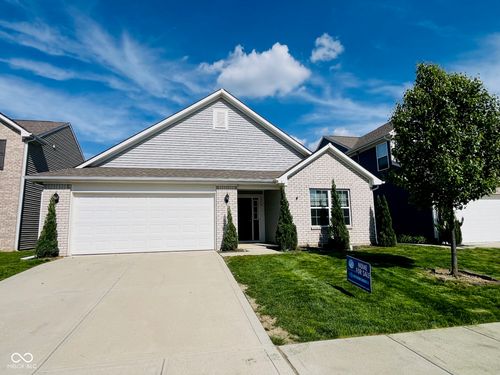 5313 Brandywine Dr, Whitestown, IN, 46075-4508 | Card Image