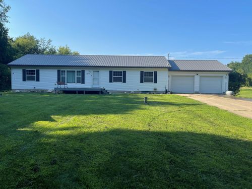 10556 Herring Rd, Litchfield, MI, 49252-9308 | Card Image