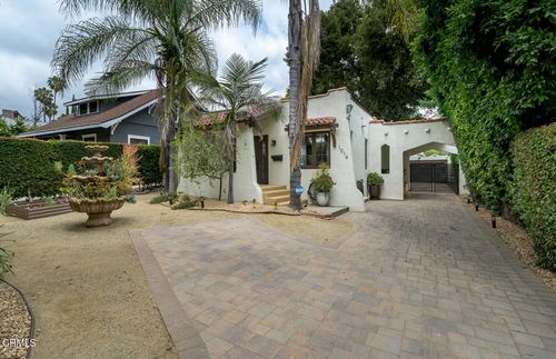 1014 N Marengo Avenue, Pasadena, CA, 91103 | Card Image