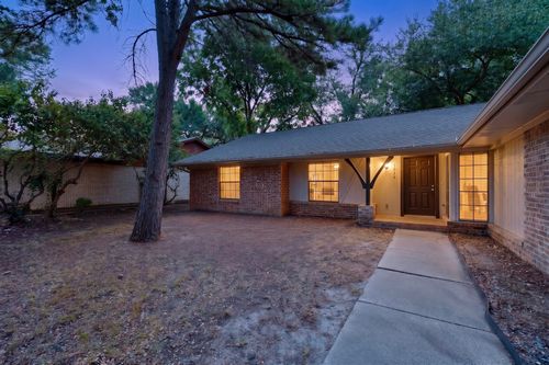 1020 Almond Dr, Mansfield, TX, 76063-2910 | Card Image