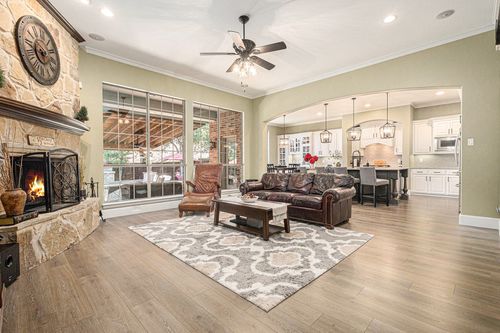 901 Fannin Dr, Lantana, TX, 76226-5507 | Card Image