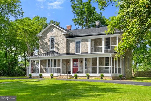 105 E Washington St, REMINGTON, VA, 22734-9659 | Card Image