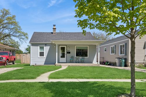 537 Andresen Ct, Hazel Park, MI, 48030-1203 | Card Image