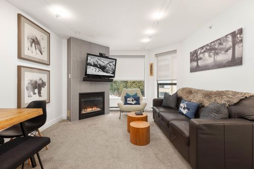 423-4809 Spearhead Dr, Whistler, BC, V0N1B0 | Card Image