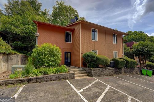 834 Lake Hollow Blvd Sw, Marietta, GA, 30064-3947 | Card Image