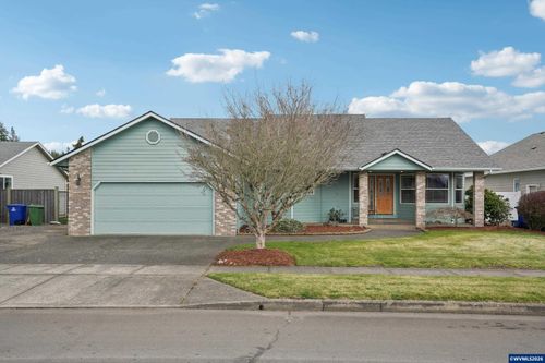2072 Cardinal Ave Se, Stayton, OR, 97383-9205 | Card Image
